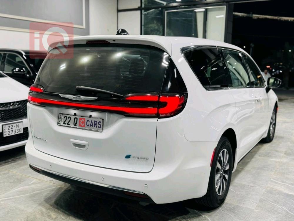 Chrysler Pacifica